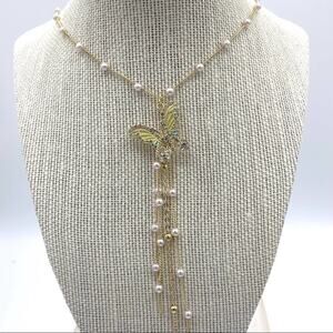 Butterfly necklace with tassel. Faux‎ pearls. New With Tags !